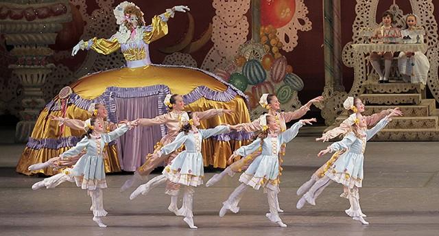 BalletKino 25/26 - Nøddeknækkeren fra New York City Ballet 2011