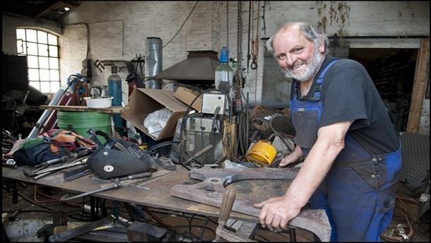 Smeden - orden fjerner fantasien